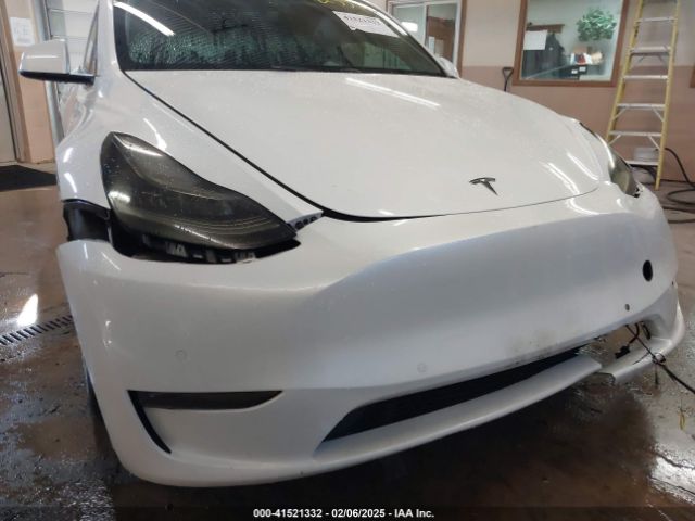 5YJYGDEE5LF043801 Tesla Model Y Long Range Dual Motor All-wheel Drive