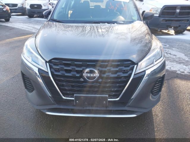 3N1CP5BV6NL490357 Nissan Kicks S Xtronic Cvt