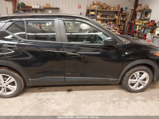 3N1CP5BV6NL488219 Nissan Kicks S Xtronic Cvt