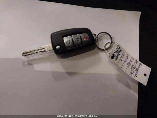 JN1BJ1CR5HW114299 Nissan Rogue Sport S