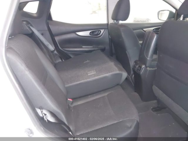 JN1BJ1CR5HW114299 Nissan Rogue Sport S
