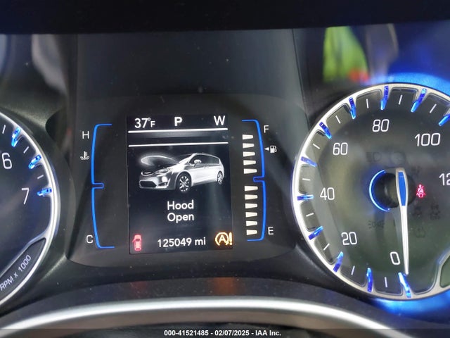 Chrysler Pacifica Touring L 2018 2C4RC1BG6JR144724 Image 15