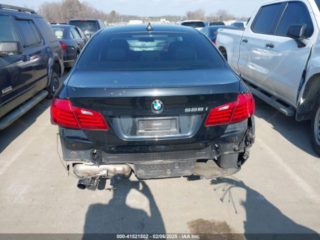 WBA5A5C58FD517746 BMW 528I