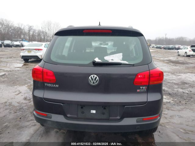 WVGBV7AX8GW592927 Volkswagen TIGUAN S