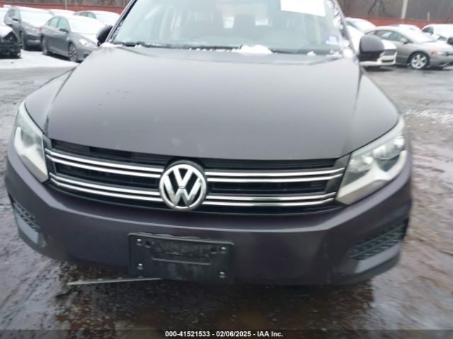 WVGBV7AX8GW592927 Volkswagen TIGUAN S