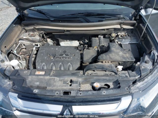 JA4AZ2A34HZ053333 Mitsubishi Outlander Es