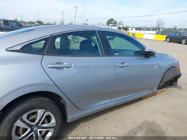2HGFC2F59HH544781 Honda Civic Lx