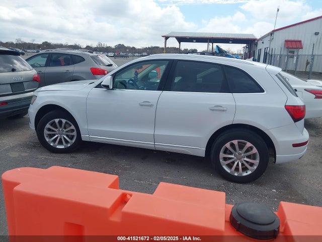 Audi Q5 2.0t Premium 2015 WA1LFAFP9FA143970 Image 14