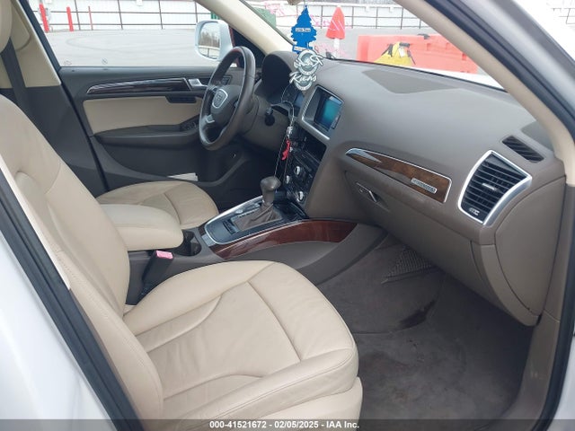 Audi Q5 2.0t Premium 2015 WA1LFAFP9FA143970 Image 5