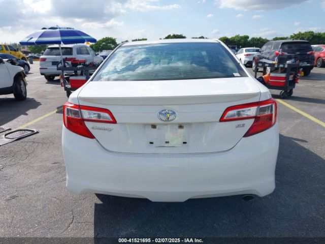 4T1BF1FK7EU330042 Toyota CAMRY SE