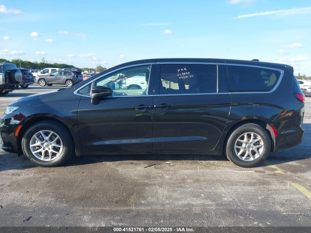 2023 Chrysler Pacifica Touring L მანქანა იყიდება აუქციონზე, vin: 2C4RC1BG4PR607422, აუქციონის ნომერი: 41521761