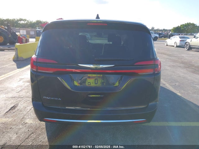 2023 Chrysler Pacifica Touring L მანქანა იყიდება აუქციონზე, vin: 2C4RC1BG4PR607422, აუქციონის ნომერი: 41521761