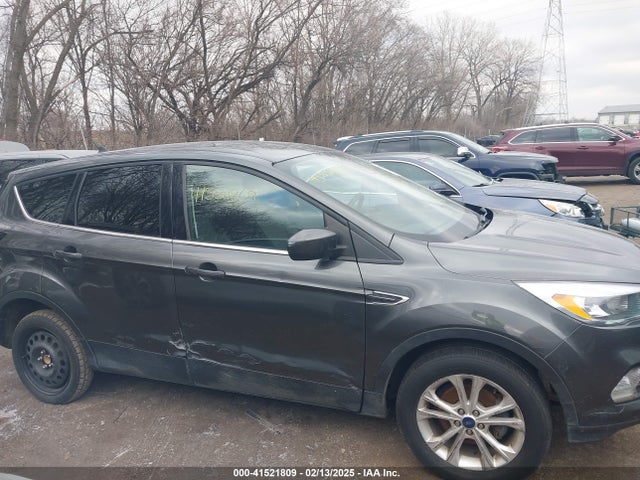 Ford ESCAPE SE 2019 1FMCU0GD0KUB32385 Image 13