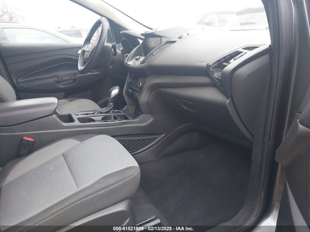 Ford ESCAPE SE 2019 1FMCU0GD0KUB32385 Image 5