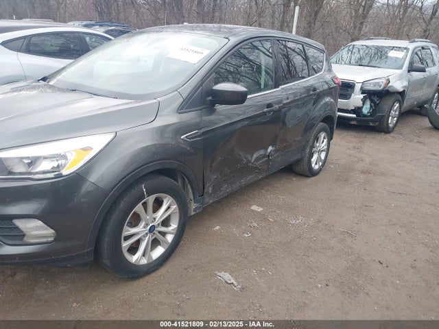 Ford ESCAPE SE 2019 1FMCU0GD0KUB32385 Image 6
