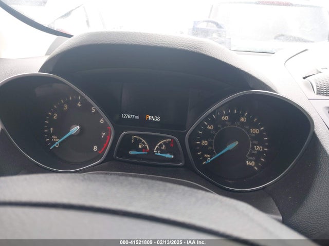 Ford ESCAPE SE 2019 1FMCU0GD0KUB32385 Image 7