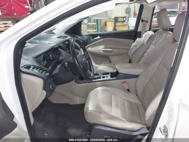 1FMCU0HD3JUD55145 Ford ESCAPE SEL