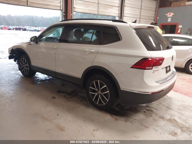 3VV3B7AX4LM141023 Volkswagen Tiguan 2.0t Se/2.0t Se R-line Black/2.0t Sel