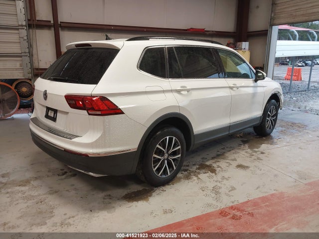 3VV3B7AX4LM141023 Volkswagen Tiguan 2.0t Se/2.0t Se R-line Black/2.0t Sel