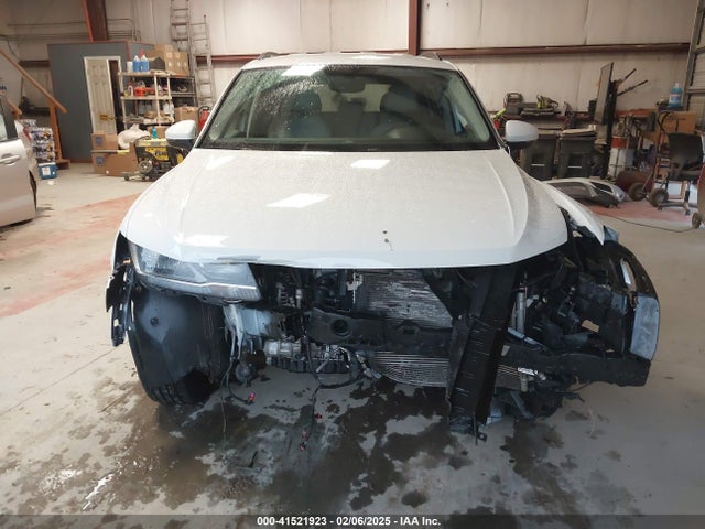 3VV3B7AX4LM141023 Volkswagen Tiguan 2.0t Se/2.0t Se R-line Black/2.0t Sel