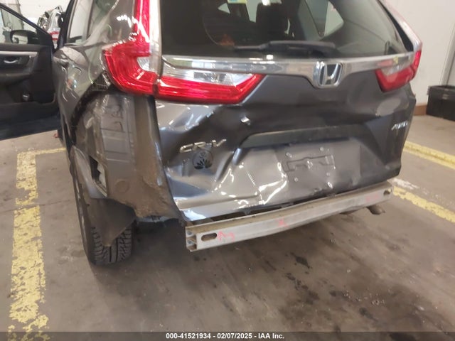 2HKRW6H32JH209834 Honda CR-V LX