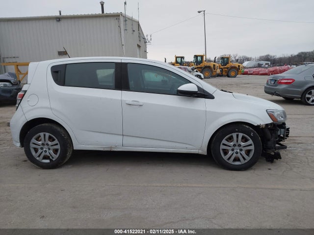 1G1JG6SG5H4165536 Chevrolet Sonic Lt Auto