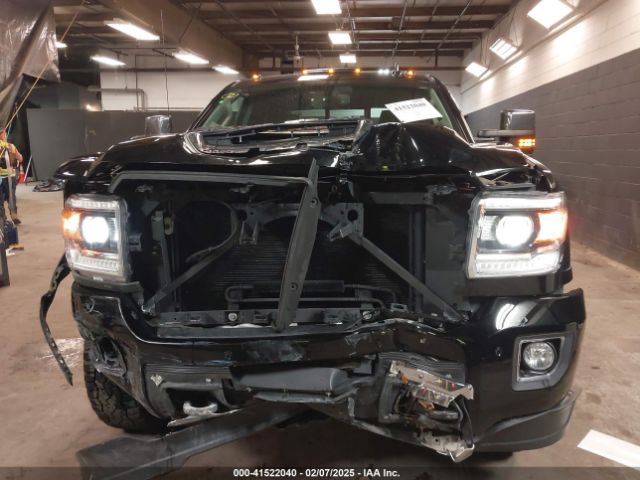 1GT12SEY6KF105182 GMC Sierra 2500hd Denali