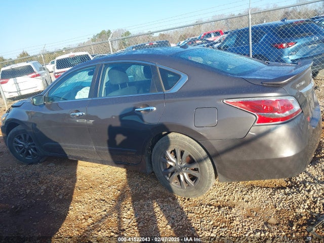 Nissan Altima 2.5 S 2015 1N4AL3AP9FC469187 Image 15