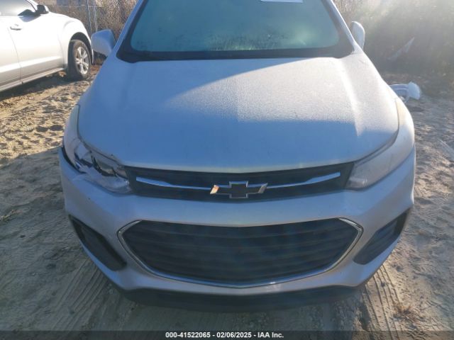 3GNCJKSB3LL301204 Chevrolet Trax Fwd Ls
