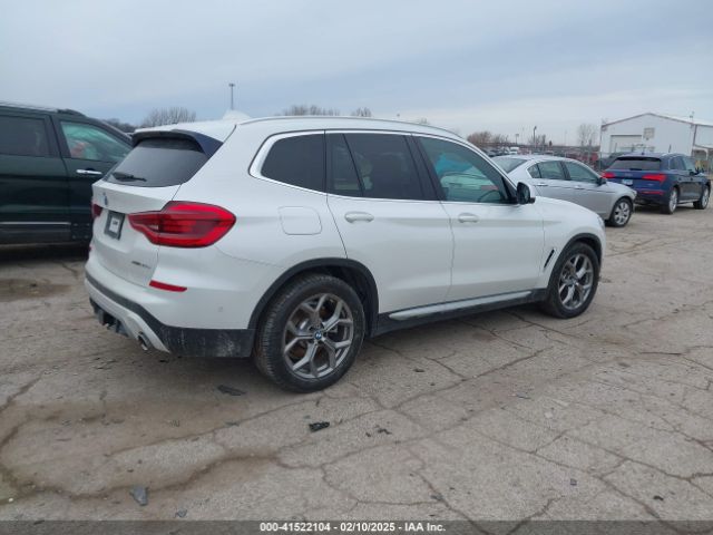 2021 BMW X3 PHEV 5UXTS1C05M9E27461 Photo 3