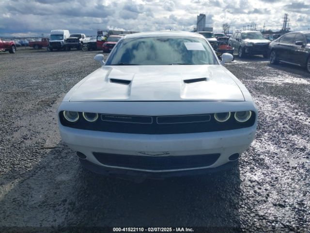 2C3CDZAG9FH878245 Dodge Challenger Sxt