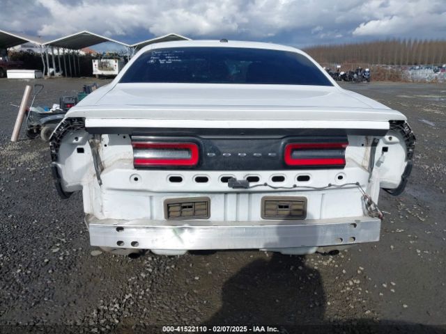 2C3CDZAG9FH878245 Dodge Challenger Sxt