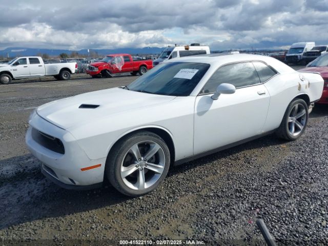 2C3CDZAG9FH878245 Dodge Challenger Sxt