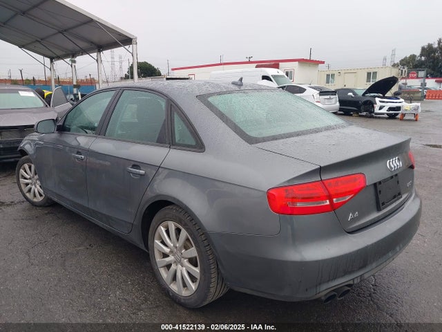 2013 AUDI A4 WAUAFAFL3DA111892 Photo 2