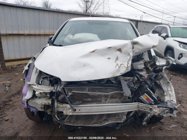 5J6RM4H45GL070722 Honda CR-V SE