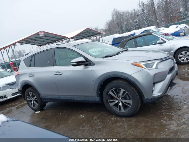 2T3RFREV0GW508957 Toyota Rav4 Xle