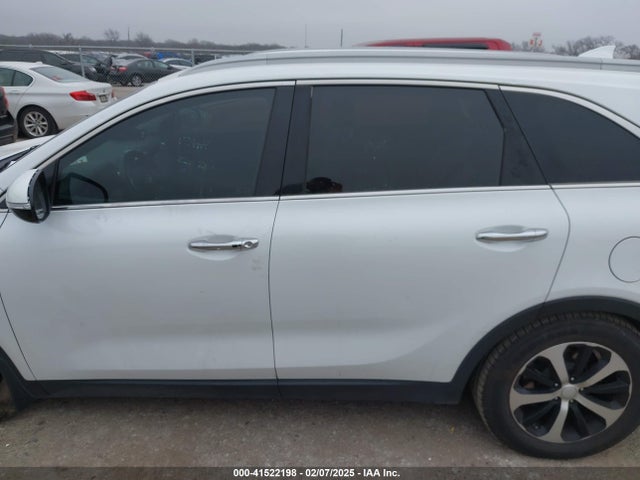 5XYPH4A51JG410598 KIA Sorento 3.3l Ex