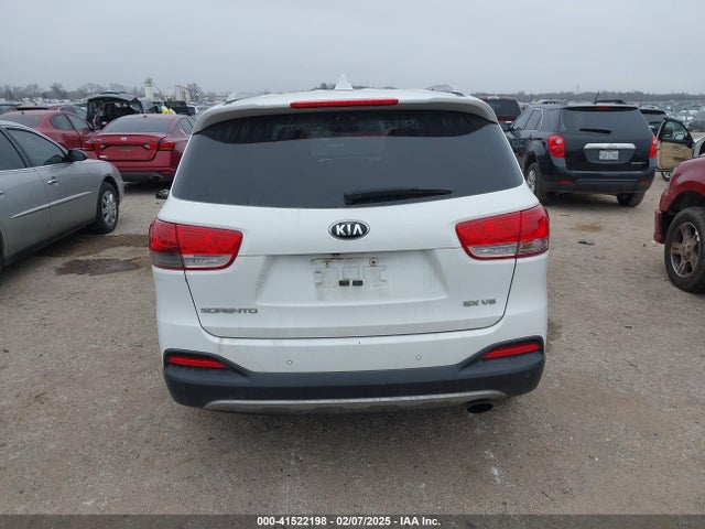 5XYPH4A51JG410598 KIA Sorento 3.3l Ex