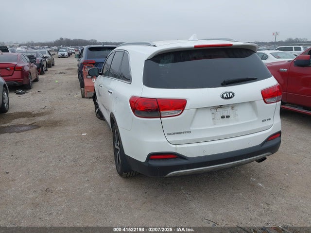 5XYPH4A51JG410598 KIA Sorento 3.3l Ex