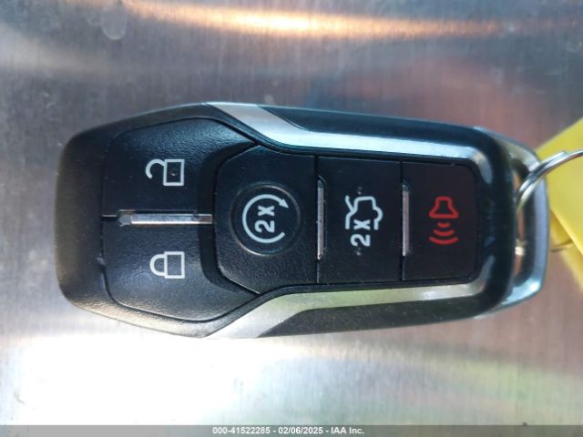 1FM5K8HT2HGA11612 Ford Explorer Platinum