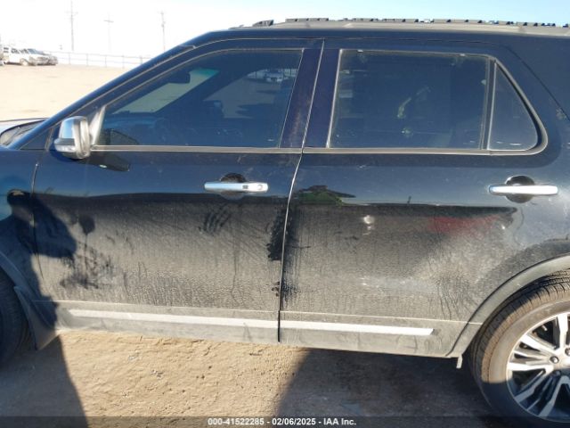 1FM5K8HT2HGA11612 Ford Explorer Platinum