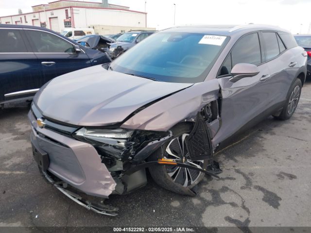 3GNKDBRJ9RS219119 Chevrolet Blazer Ev Eawd 2lt