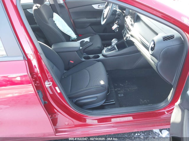 KIA Forte Lxs 2024 3KPF24AD9RE752054 Image 5