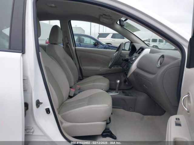 3N1CN7AP3FL950323 Nissan Versa 1.6 Sv