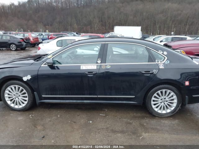 1VWBT7A31HC022646 Volkswagen Passat 1.8t Se