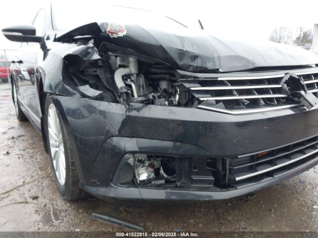 1VWBT7A31HC022646 Volkswagen Passat 1.8t Se