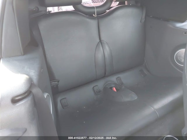 2005 MINI COOPER S WMWRH334X5TF83084 Photo 7