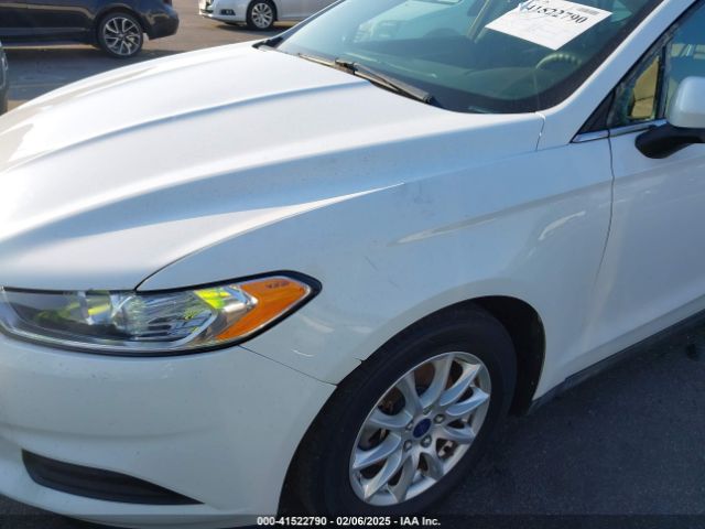 1FA6P0G79G5112887 Ford FUSION S