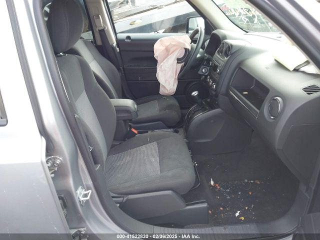 1C4NJPBA5HD209935 Jeep Patriot Sport Fwd