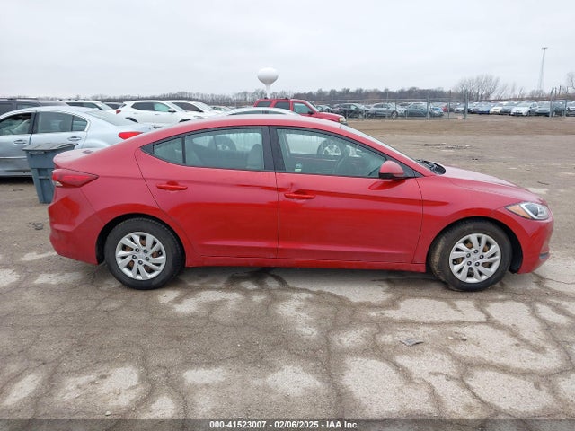 5NPD74LF0JH280012 Hyundai ELANTRA SE
